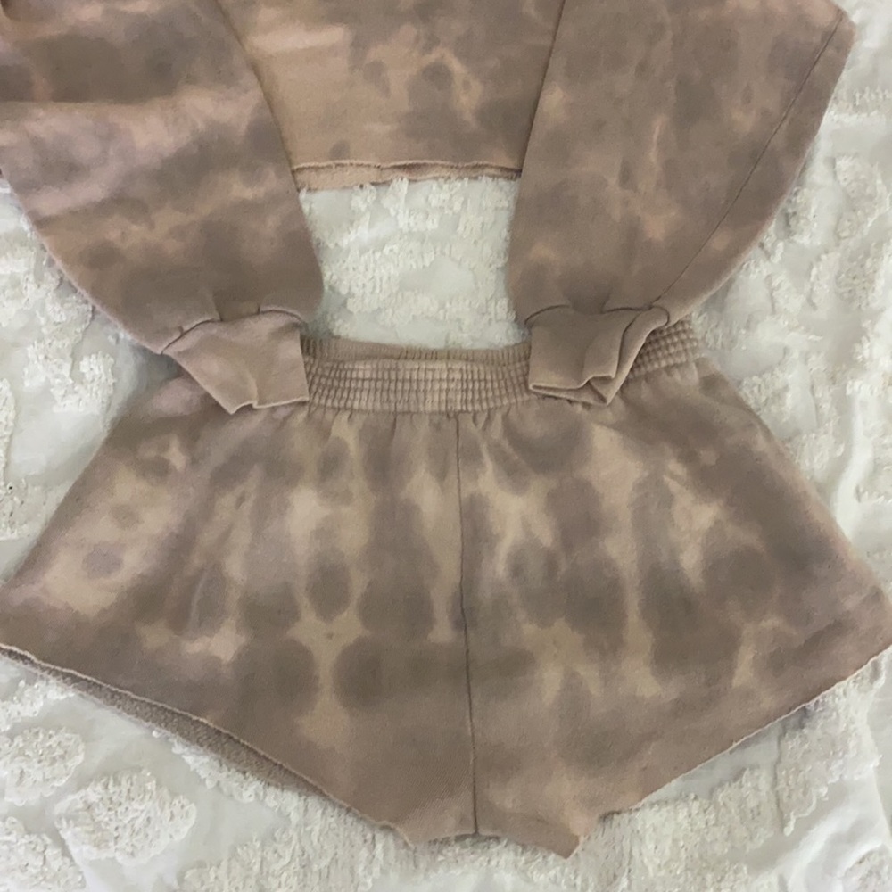 Tie dye two piece set - Picture 3 of 3